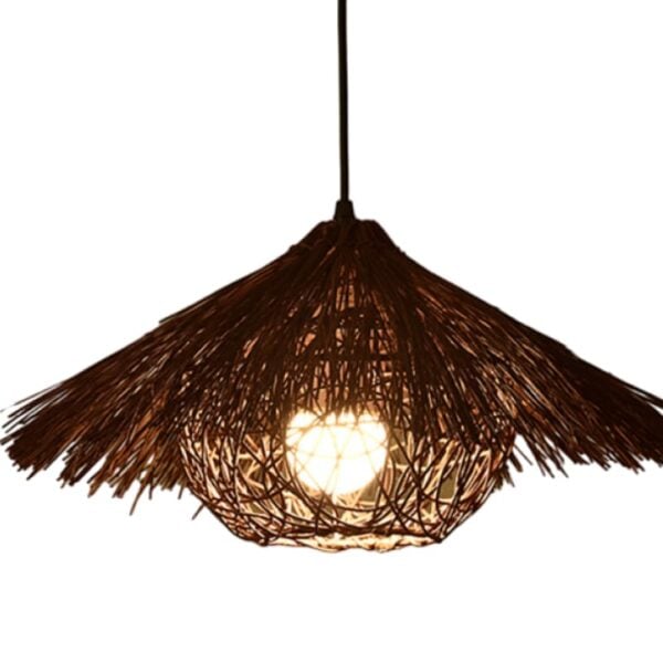 Suspension artisanale en rotin naturel d'inspiration asiatique