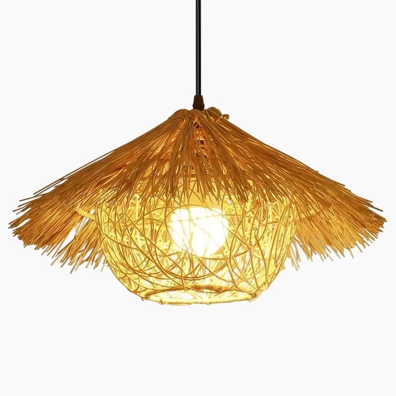 Suspension artisanale en rotin naturel d'inspiration asiatique
