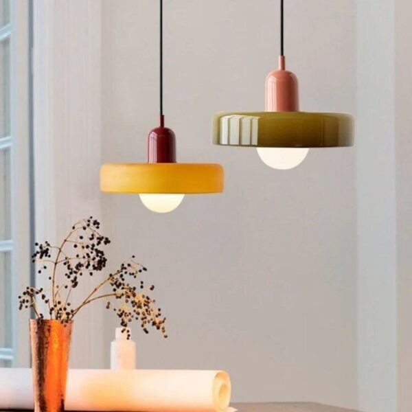 Suspension contemporaine en verre dépoli