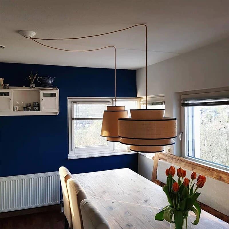 Suspension textile contemporaine d'inspiration asiatique