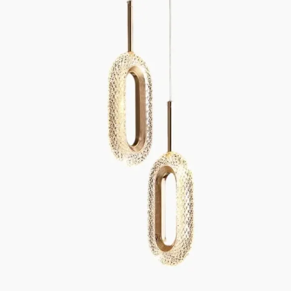 Eigentijdse hanglamp met kristallijne reflecties