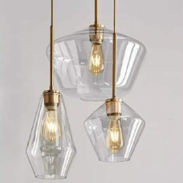 Suspension contemporaine en verre cristallin