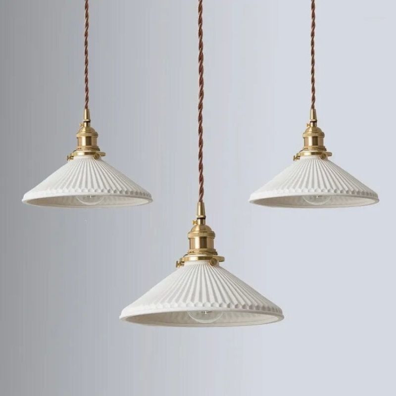 Suspension luminaire en céramique d'inspiration rétro