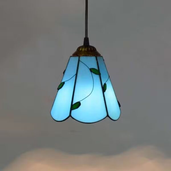 Tiffany hanglamp met delicate bloemmotieven