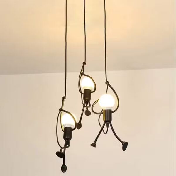 Artistieke LED hanglamp in de vorm van een menselijk silhouet
