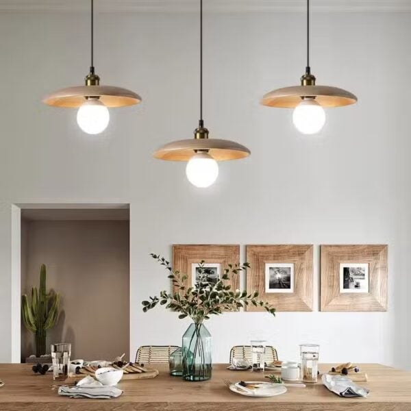 Handgemaakte hanglamp in natuurlijk hout, Scandinavische stijl