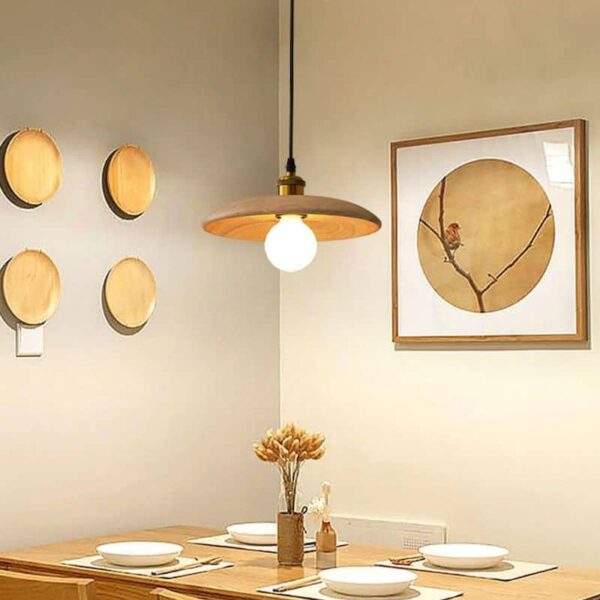 Suspension luminaire artisanale en bois naturel style nordique