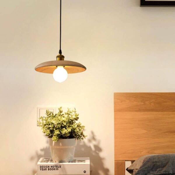 Suspension luminaire artisanale en bois naturel style nordique