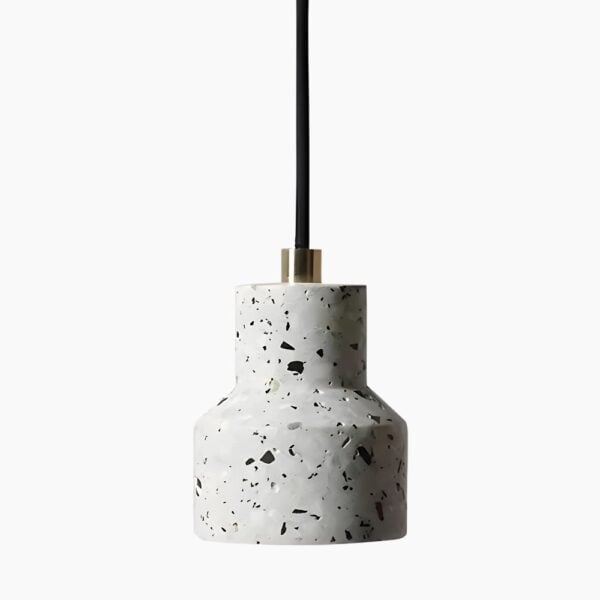 Handgemaakte hanglamp in terrazzo met strakke lijnen
