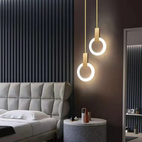 Suspension circulaire en aluminium au design nordique