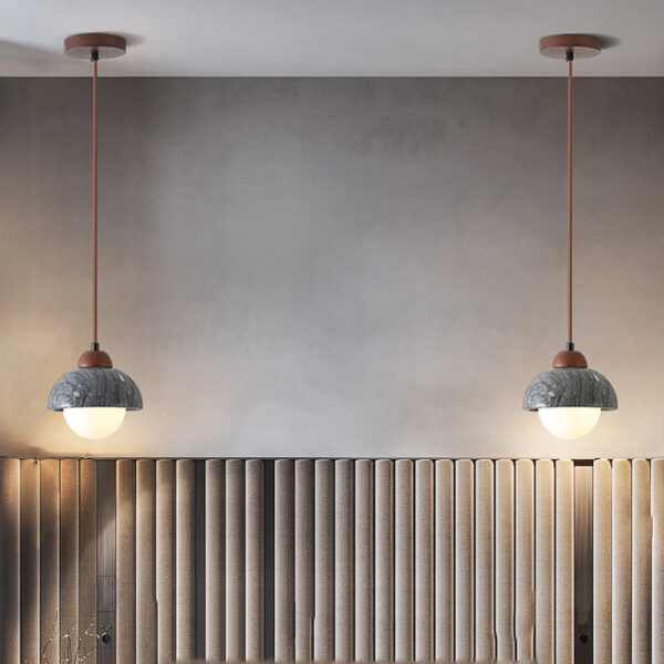 Eigentijdse hanglamp in edel marmer