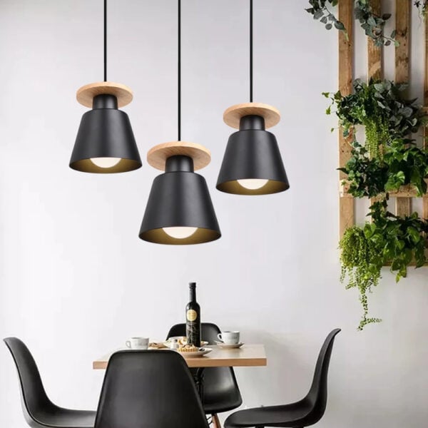 Eigentijdse metalen hanglamp in verfijnd zwart ontwerp