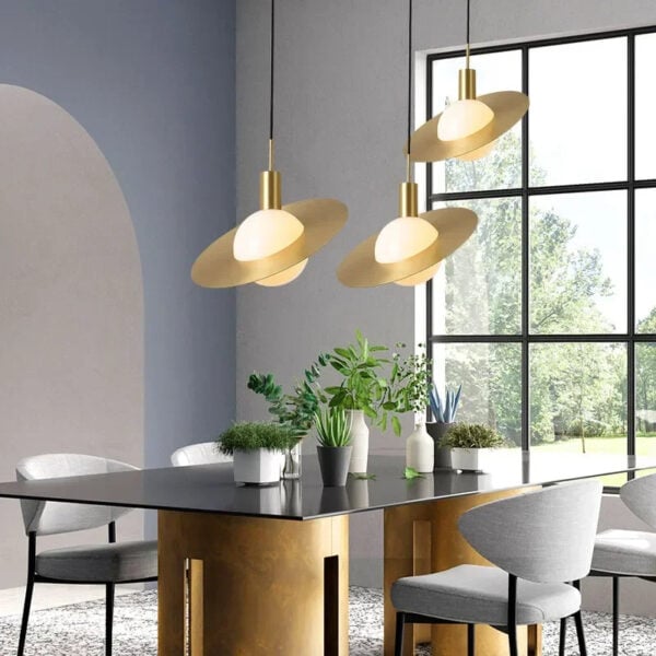 Hemels geïnspireerde gouden ringvormige LED hanglamp