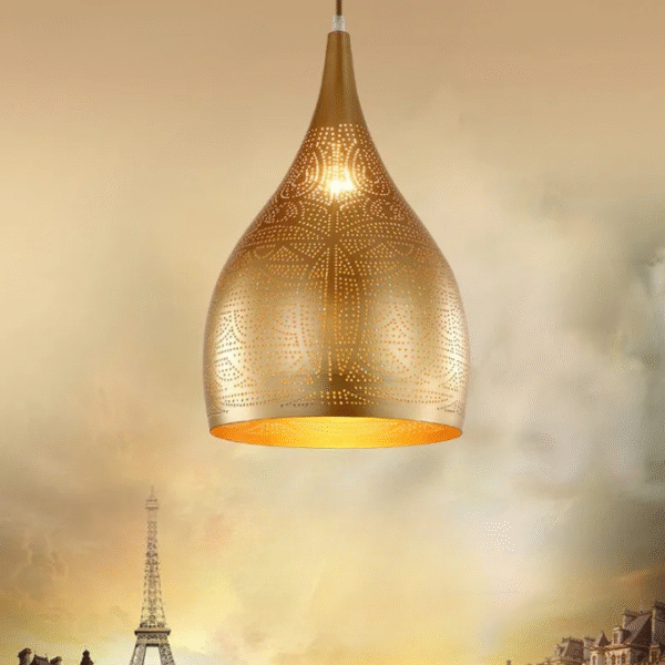 Suspension LED raffinée aux motifs orientaux ajourés