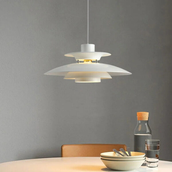 Suspension luminaire asymétrique inspiration nordique