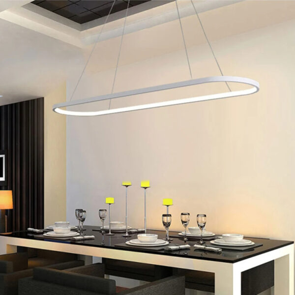 Suspension luminaire LED ovale en métal blanc raffiné