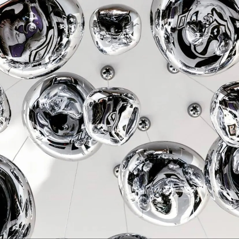 Suspension luminaire sphérique au fini argenté contemporain