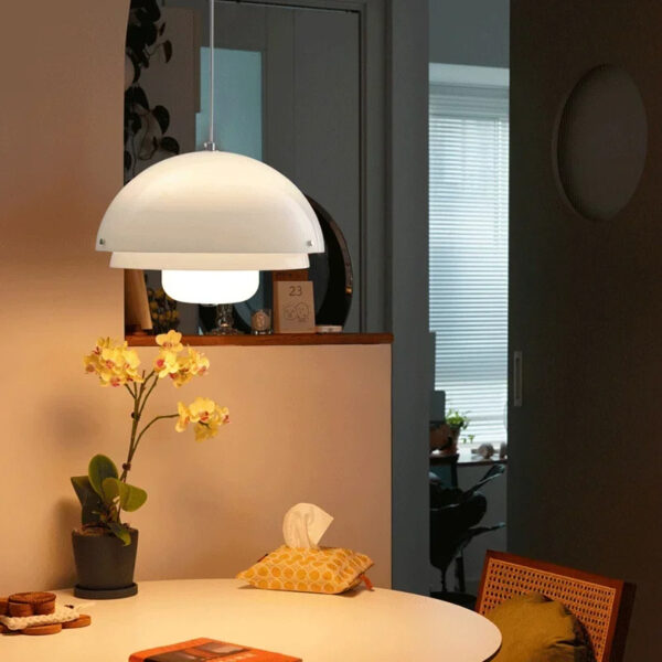 Suspension nordique forme champignon contemporaine
