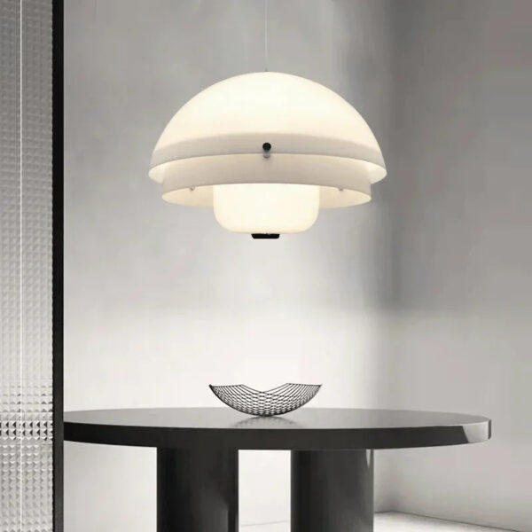 Suspension nordique forme champignon contemporaine