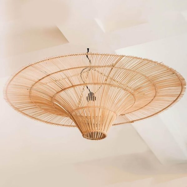 Suspension Lumineuse Artisanale en Rotin Naturel