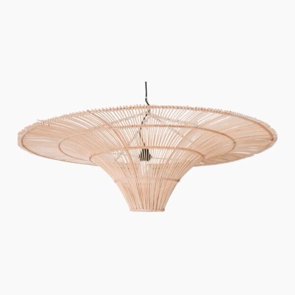 Handgemaakte hanglamp van natuurlijk rotan