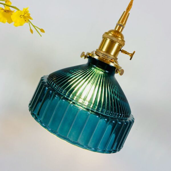 LED glazen hanger met tijdloze charme