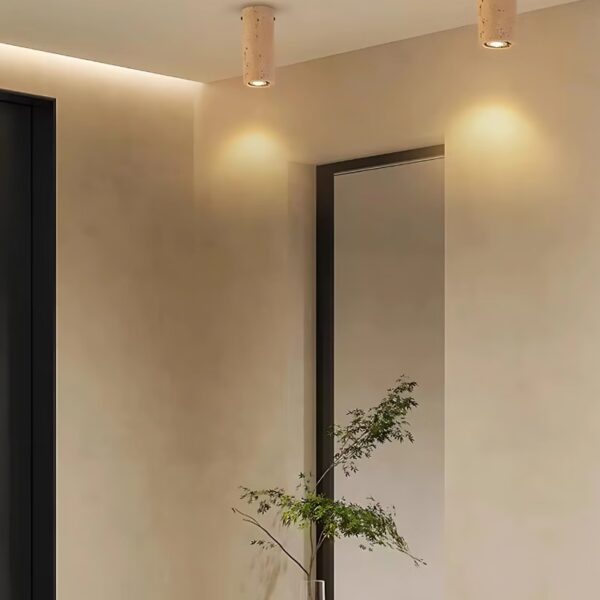 Suspension cylindrique en travertin naturel