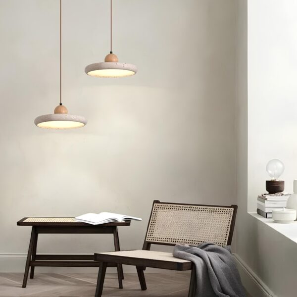 Suspension LED en travertin naturel