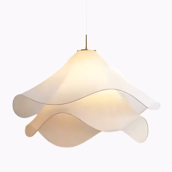 Scandinavische hanglamp in witte stof met organisch silhouet