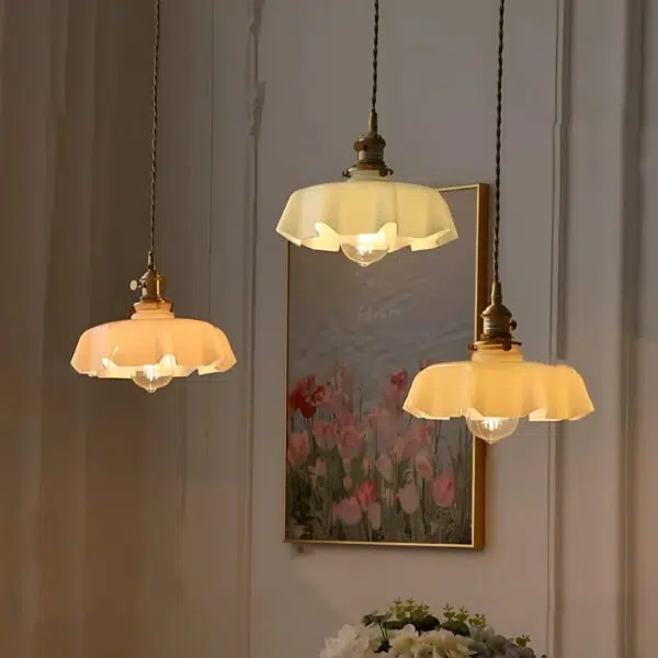 Suspension luminaire fleurie en verre style nordique