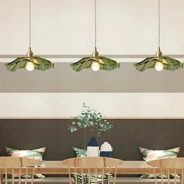 Suspension Florale en Verre Artisanal